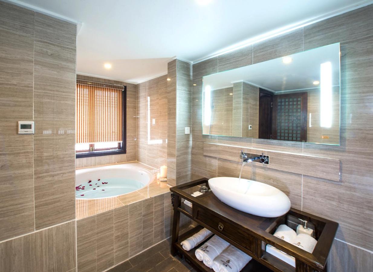 Lijiang Cheriton Hotel מראה חיצוני תמונה